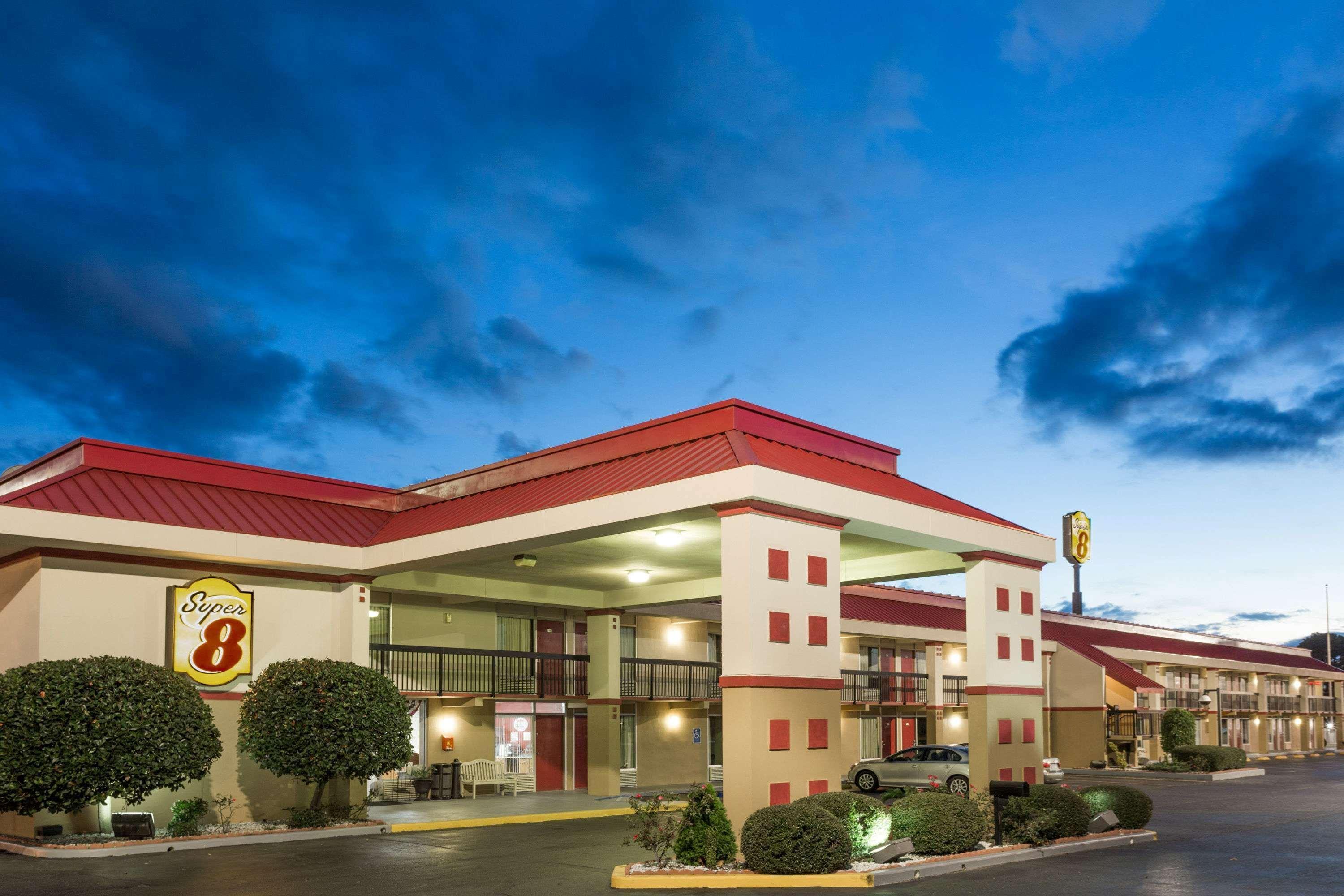 Hotel Super 8 By Wyndham Tifton Extérieur photo