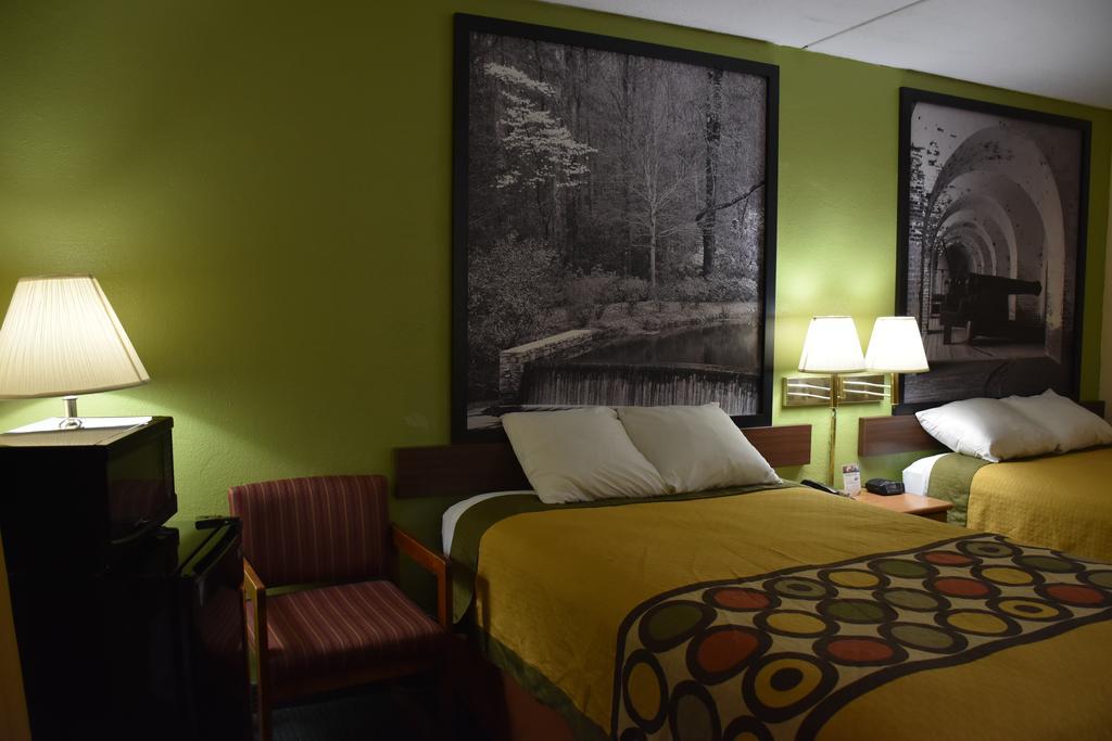 Hotel Super 8 By Wyndham Tifton Extérieur photo