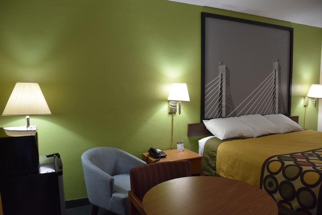 Hotel Super 8 By Wyndham Tifton Extérieur photo