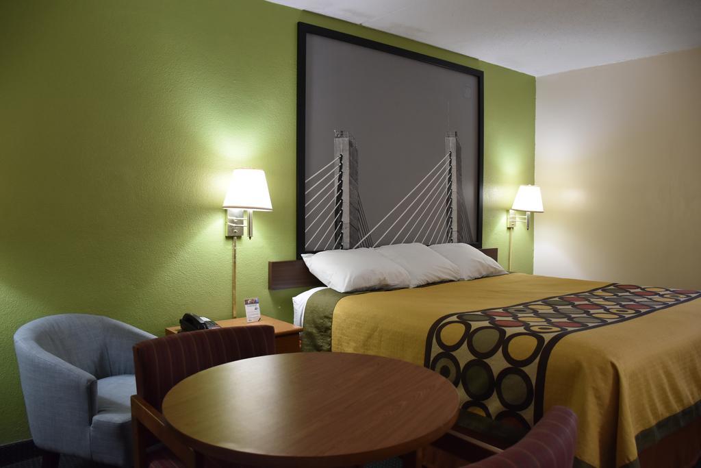 Hotel Super 8 By Wyndham Tifton Extérieur photo