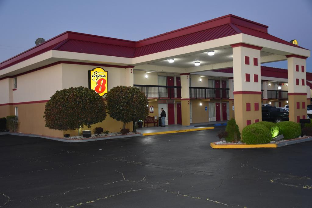 Hotel Super 8 By Wyndham Tifton Extérieur photo