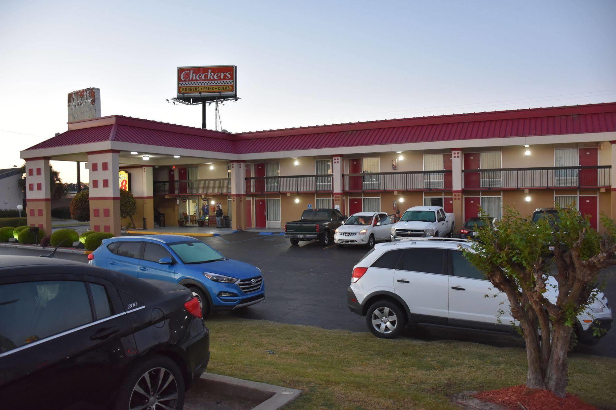 Hotel Super 8 By Wyndham Tifton Extérieur photo